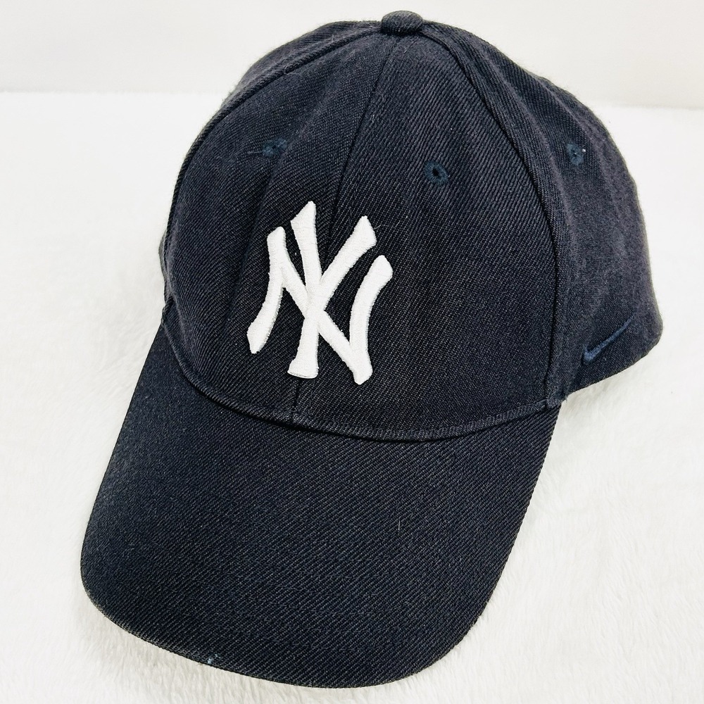 Nike New York Yankees Team Logo Hat Cap Adjustable Strapback Blue MLB Baseball